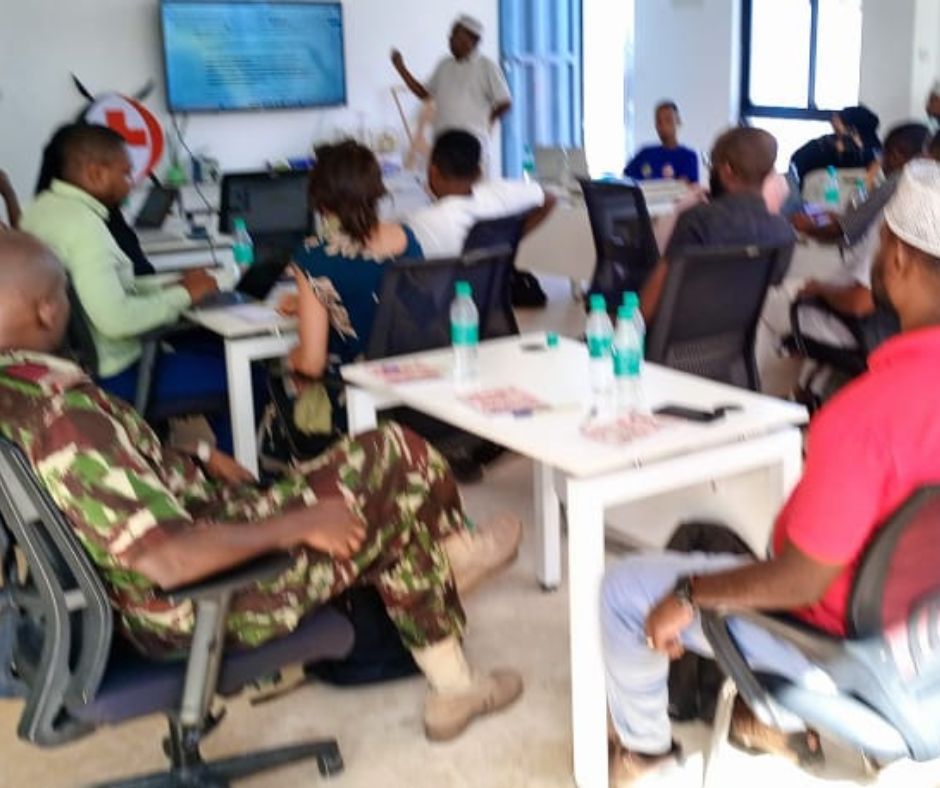Opening session of the workshop with all stakeholders seated in a roundtable discussion